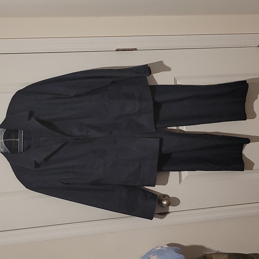 Donna Rae new York 2 PC pants suit